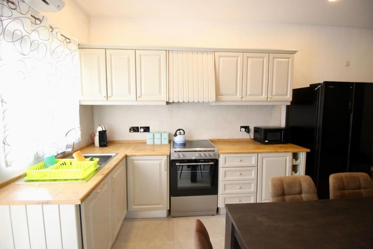 Gzira 3 Bedroom Apartment Экстерьер фото